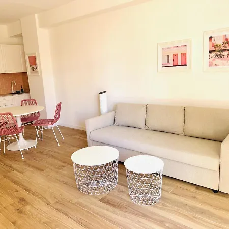 Apartmán Pink Alta With Pool *